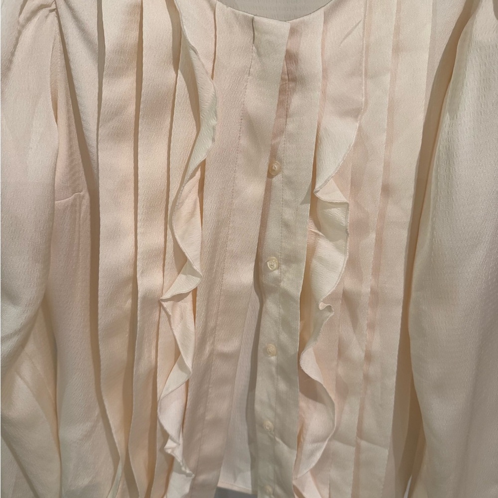 Express Cream Ruched Ruffled Blouse like new - Picture 3 of 5